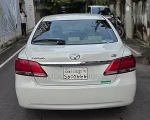 Toyota Premio 2019 Pearl