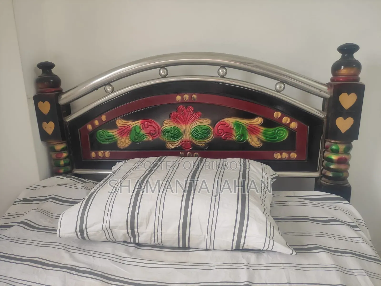 4/7 Feet Steel Bed