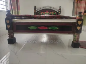 4/7 Feet Steel Bed