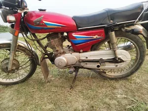 Honda 2008 Red