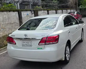Toyota Premio 2019 Pearl