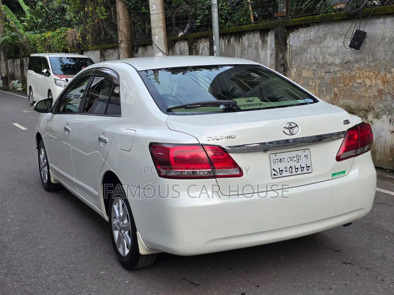 Toyota Premio 2019 Pearl