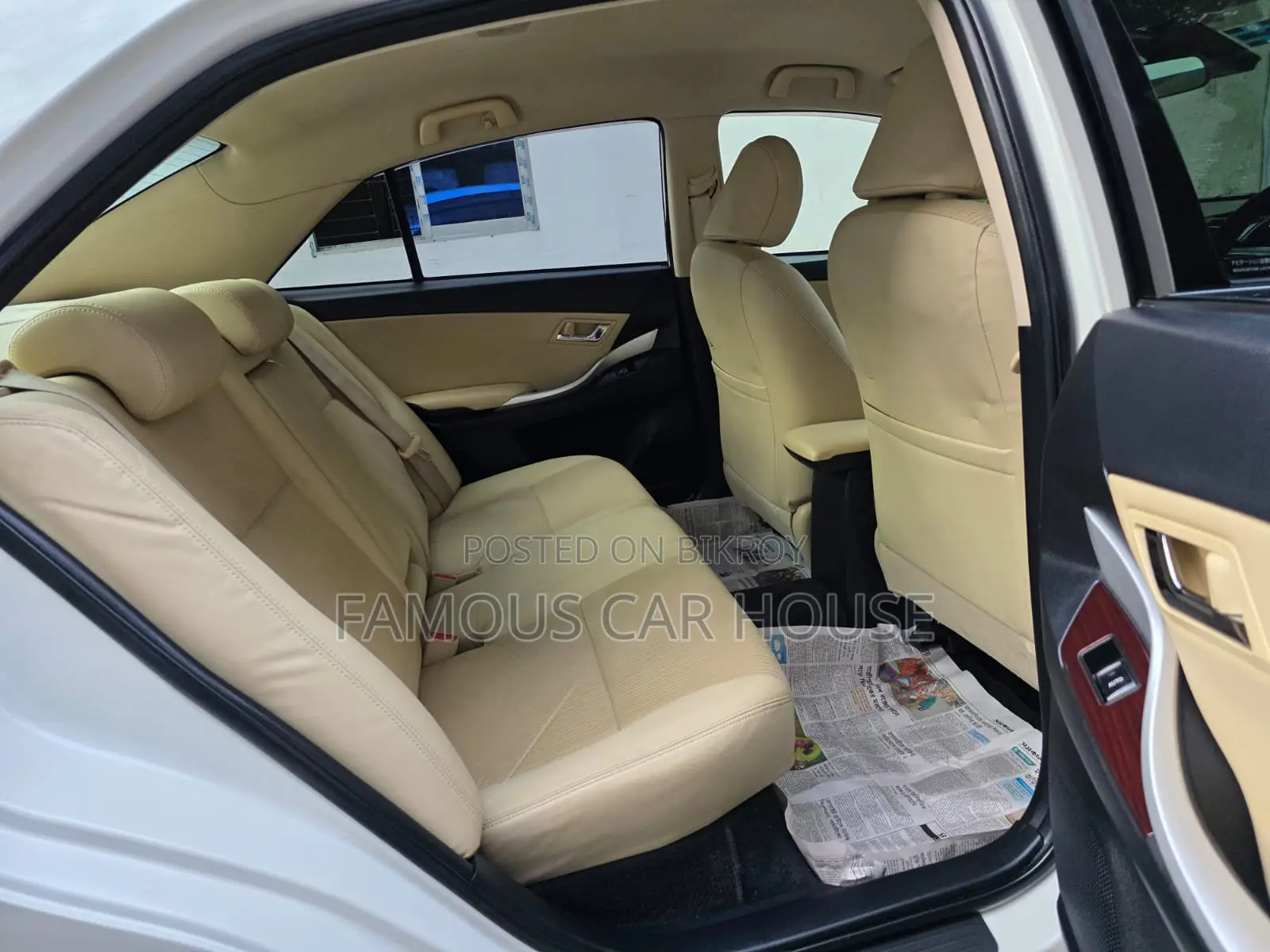 Toyota Premio 2019 Pearl
