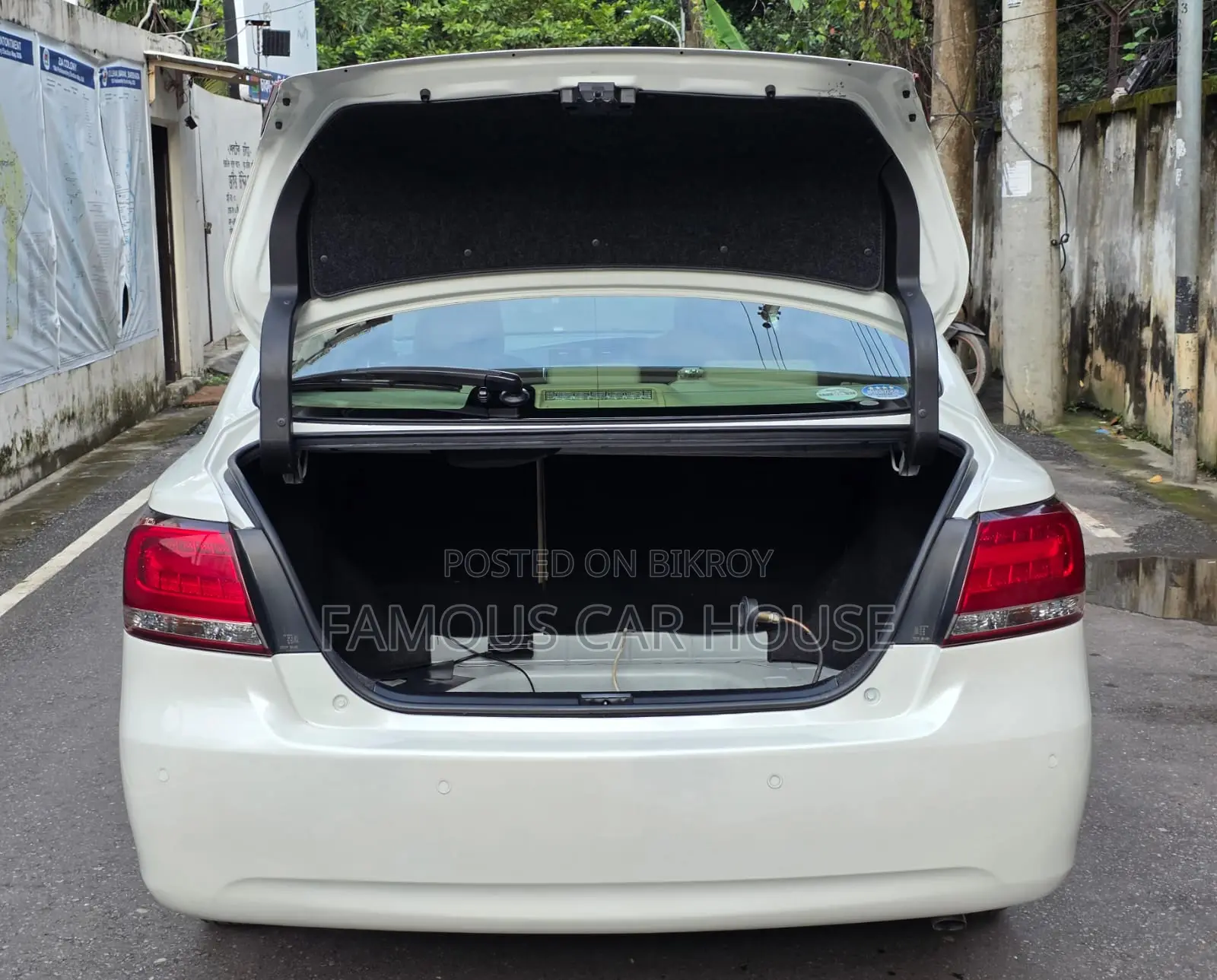 Toyota Premio 2019 Pearl