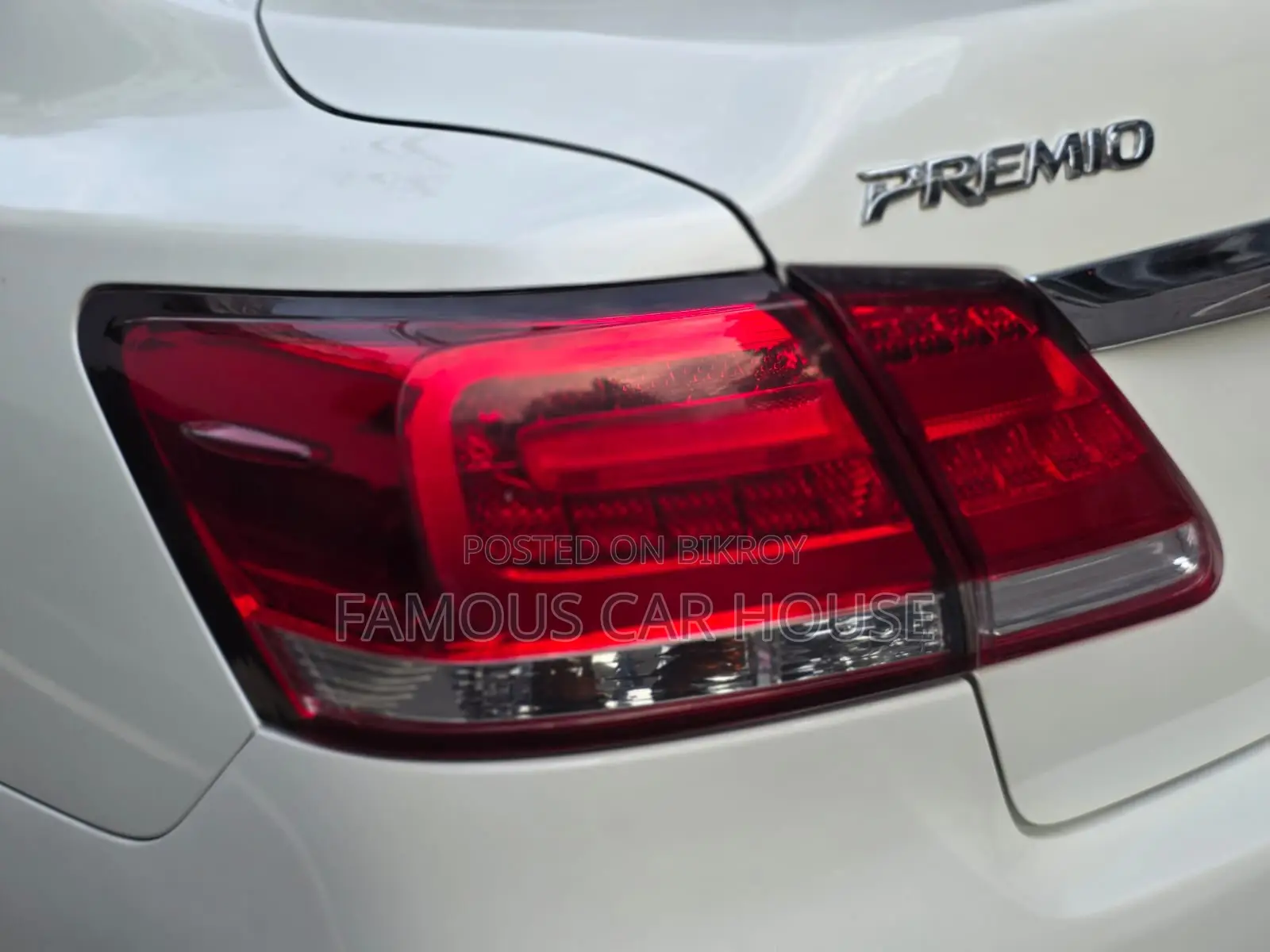 Toyota Premio 2019 Pearl