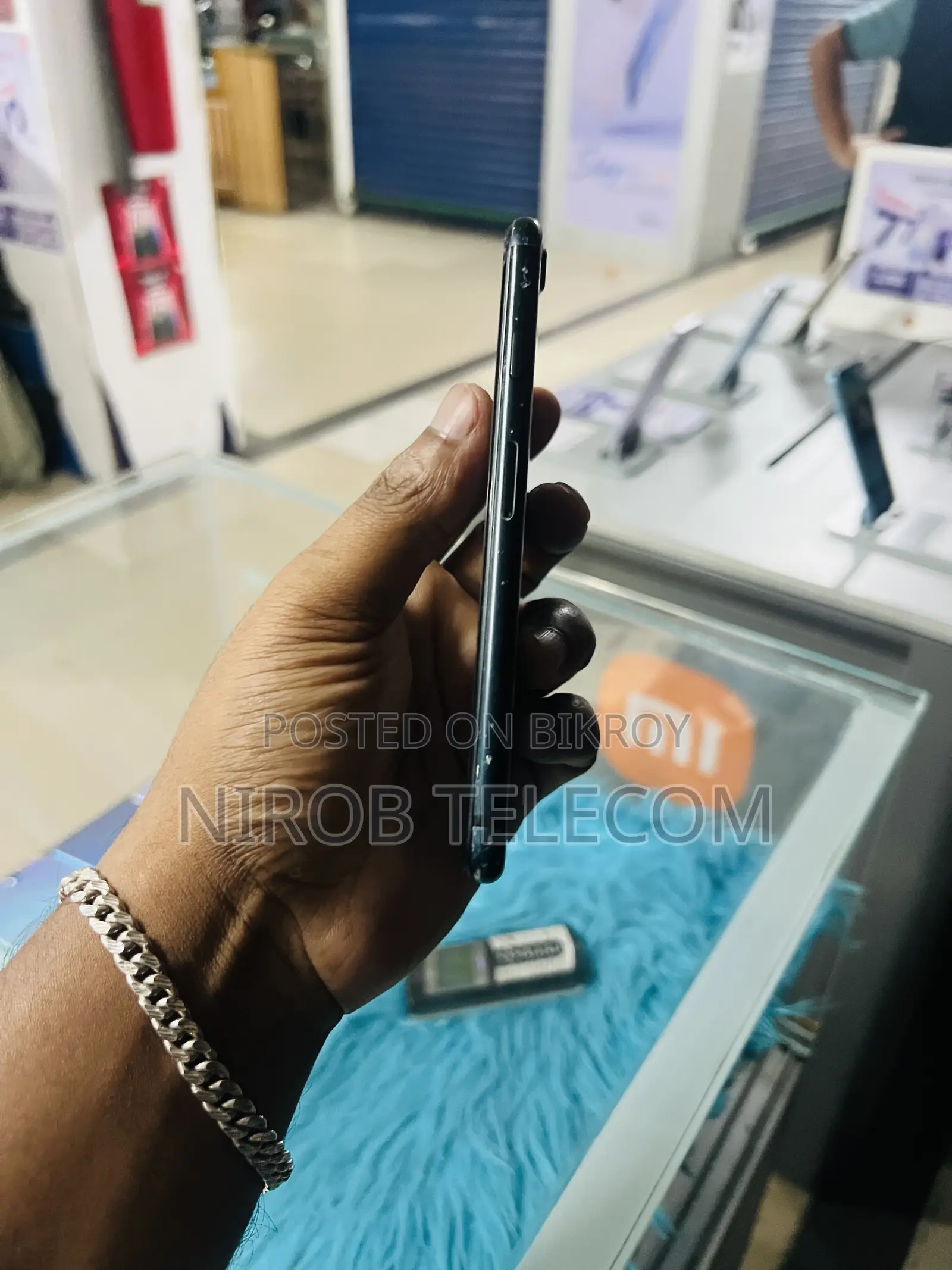Apple iPhone 7 128 GB Black