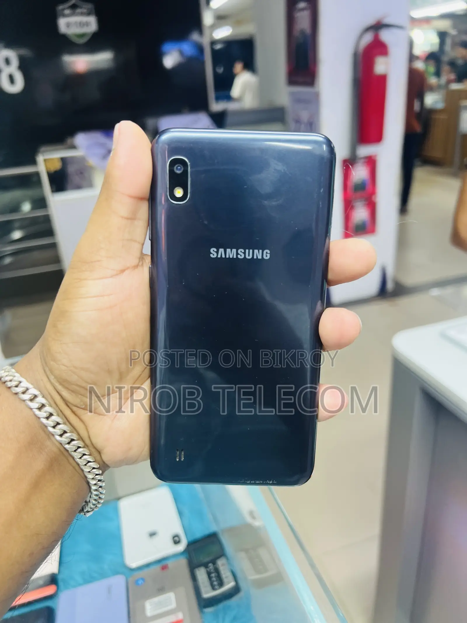 Samsung A10 32 GB Black