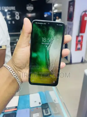 Samsung A10 32 GB Black