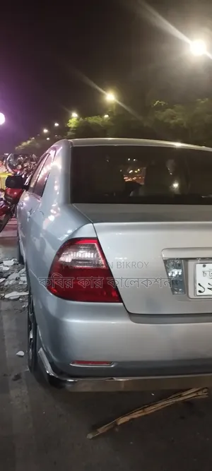 Toyota Corolla 2004 Silver