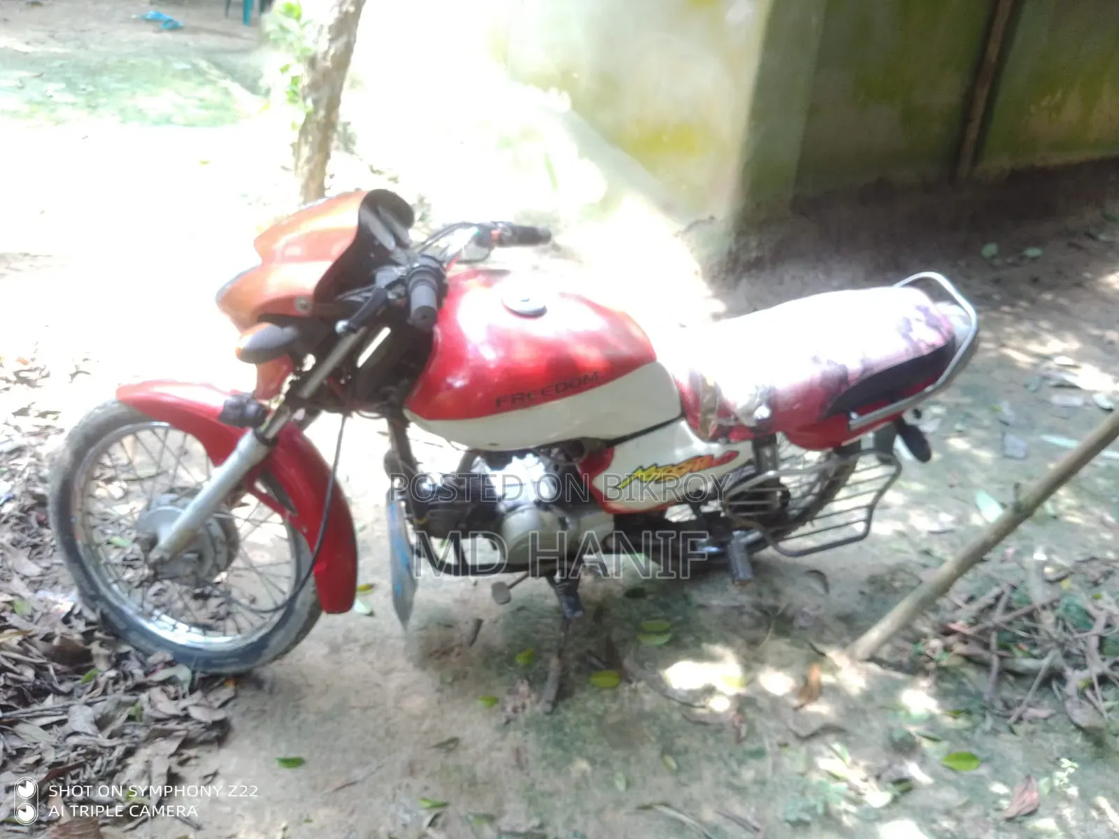 Bajaj Freedom 2009 White