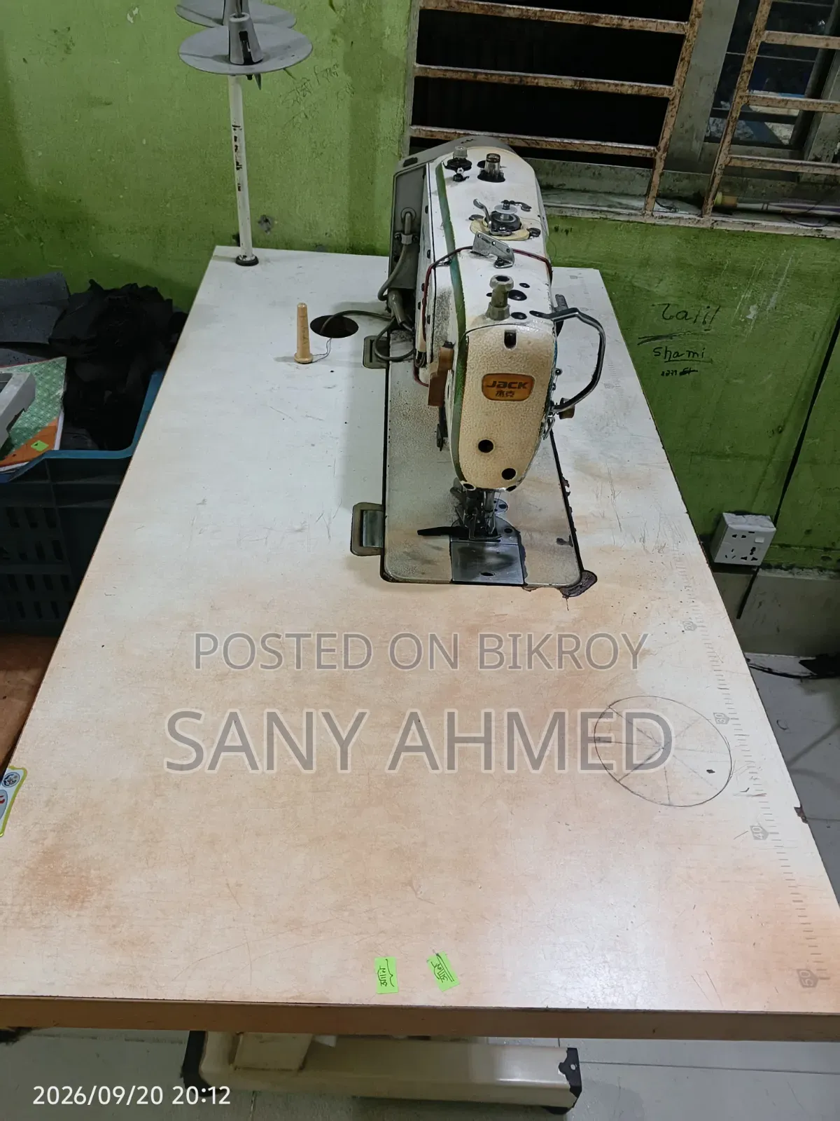 ২ জ্যাক এফ৪ সেলাই মেশিন ১ জ্যাক ই৪এস