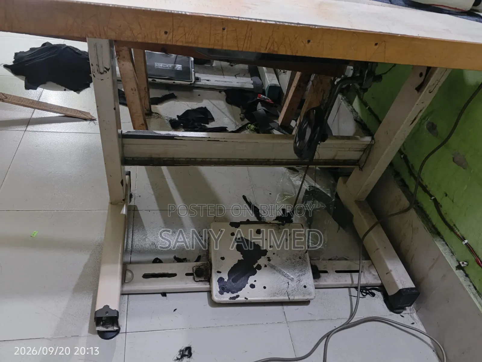 ২ জ্যাক এফ৪ সেলাই মেশিন ১ জ্যাক ই৪এস