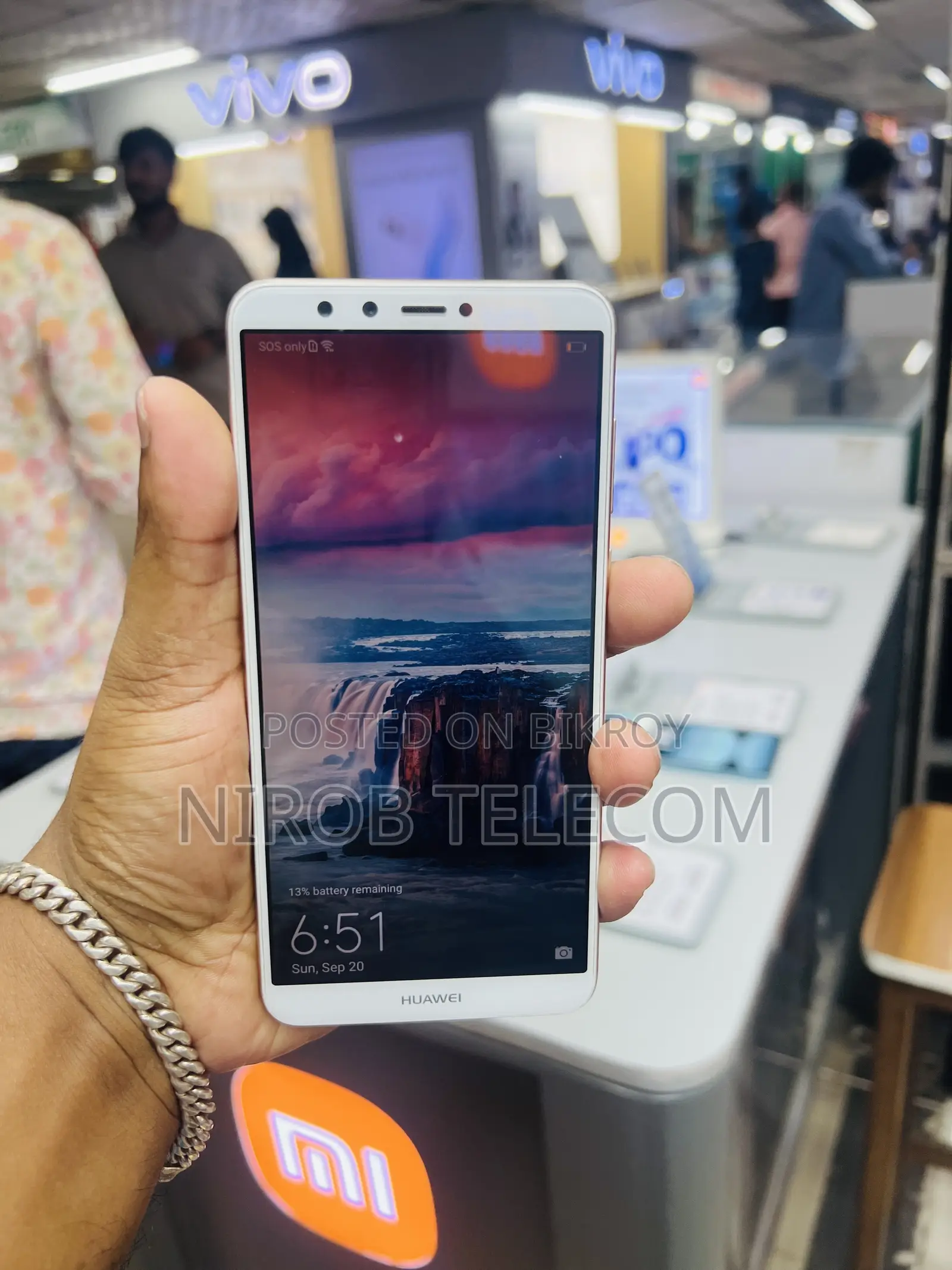 Huawei Y9 32 GB Gold