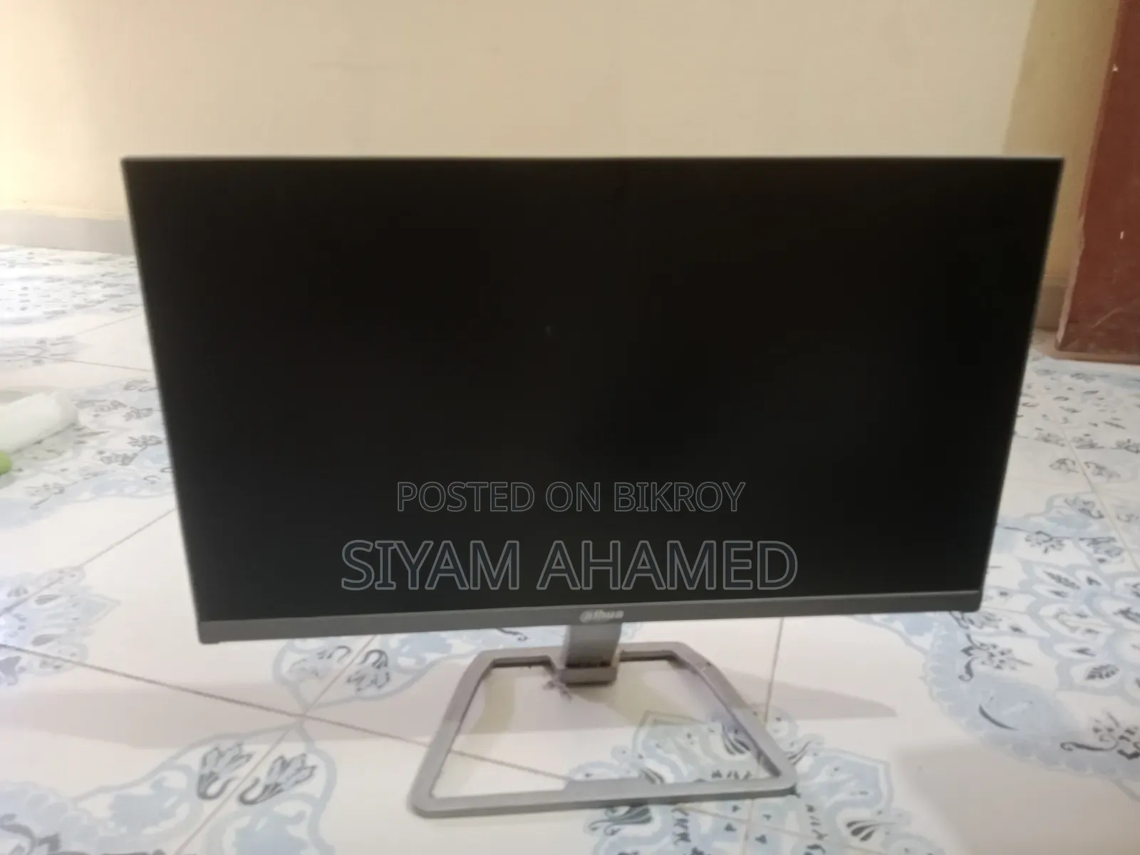 New Desktop Computer 8GB AMD Ryzen 5 SSD 256GB