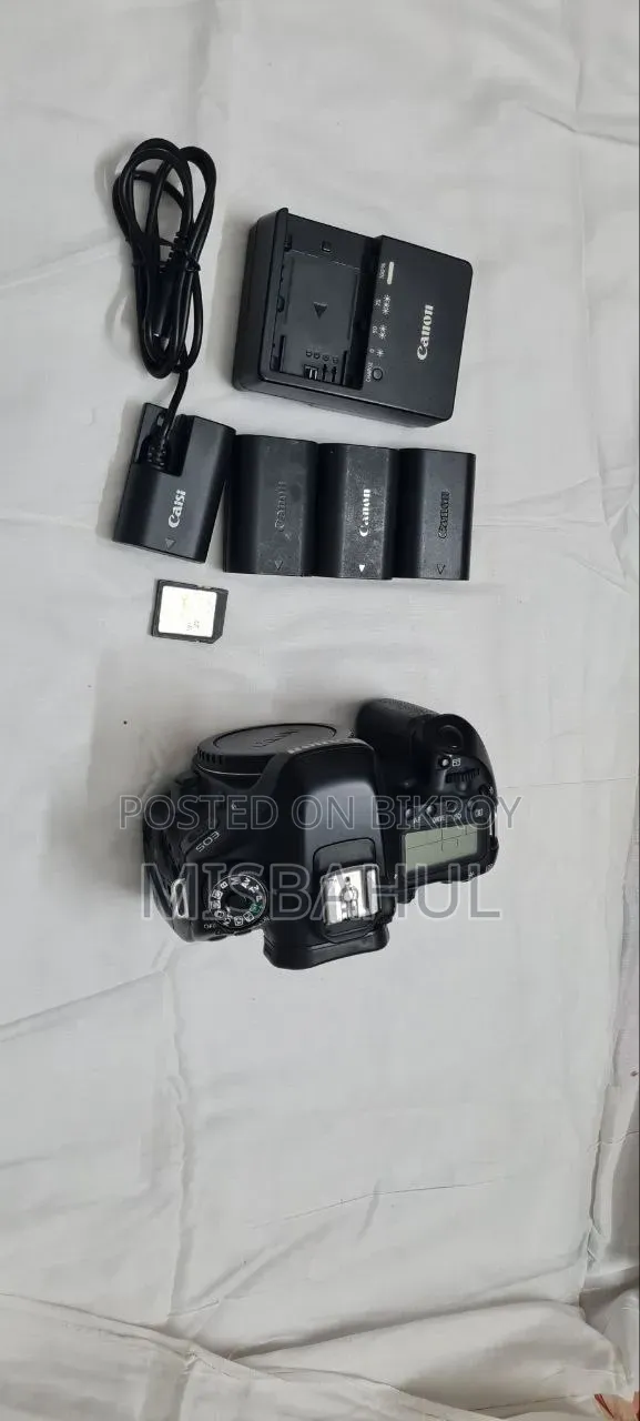 Canon EOS 80D DSLR Camera — Full Set | 4 Battery + 64GB Card