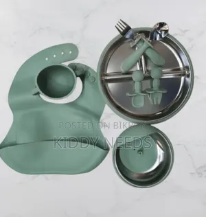 8 PCS Silicon Covered Steel Feeding Seat