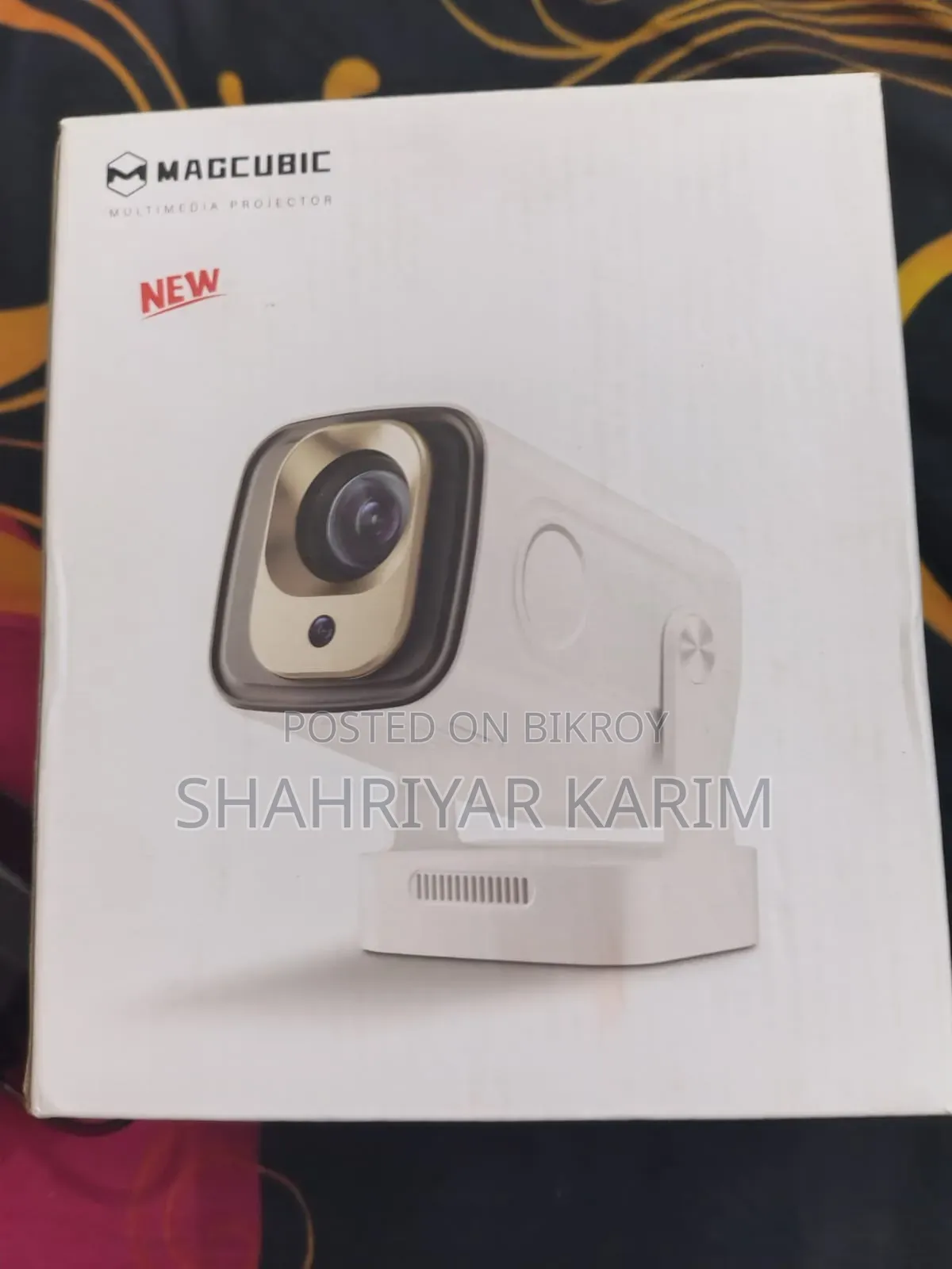 Magcubic HY310 Mini Android Projector