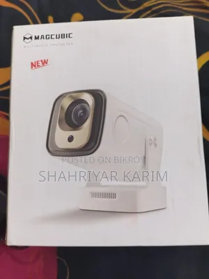 Magcubic HY310 Mini Android Projector