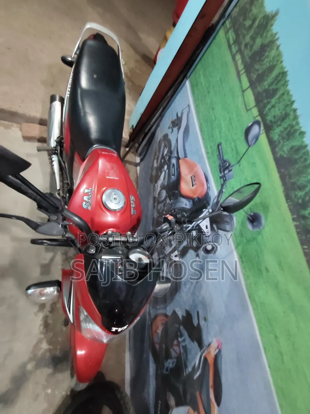 TVS Metro 2025 Red
