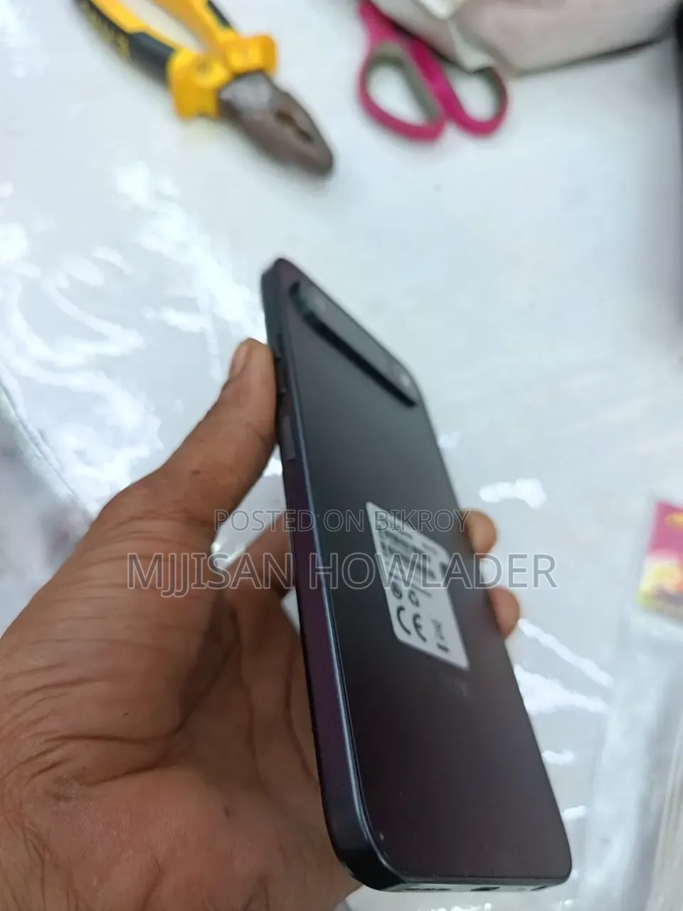 নতুন টেকনো স্পার্ক ৪০ ১২৮ জিবি কালো