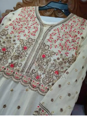 পার্টি গাউন, লং গাউন