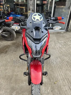 Honda X-Blade 160 2022 Red