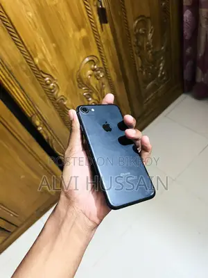 অ্যাপল আইফোন ৭ ৩২ জিবি ব্ল্যাক