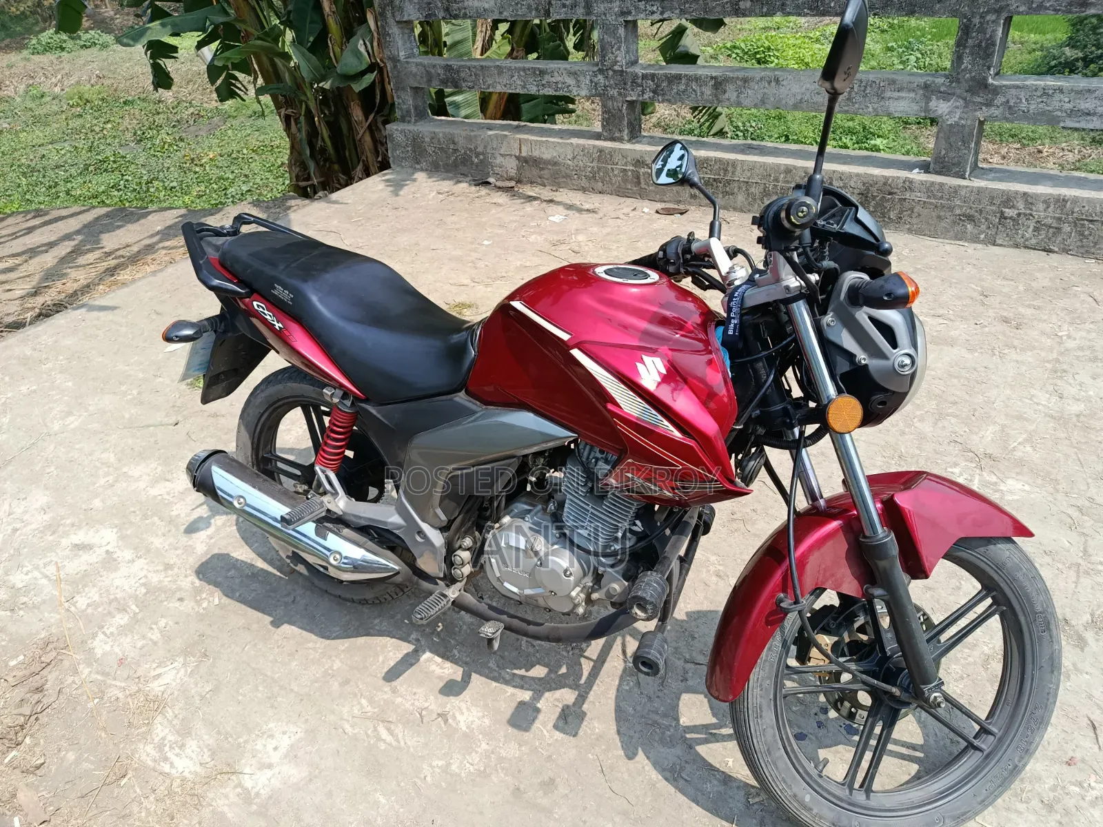 Suzuki GSX 125 2022 Red