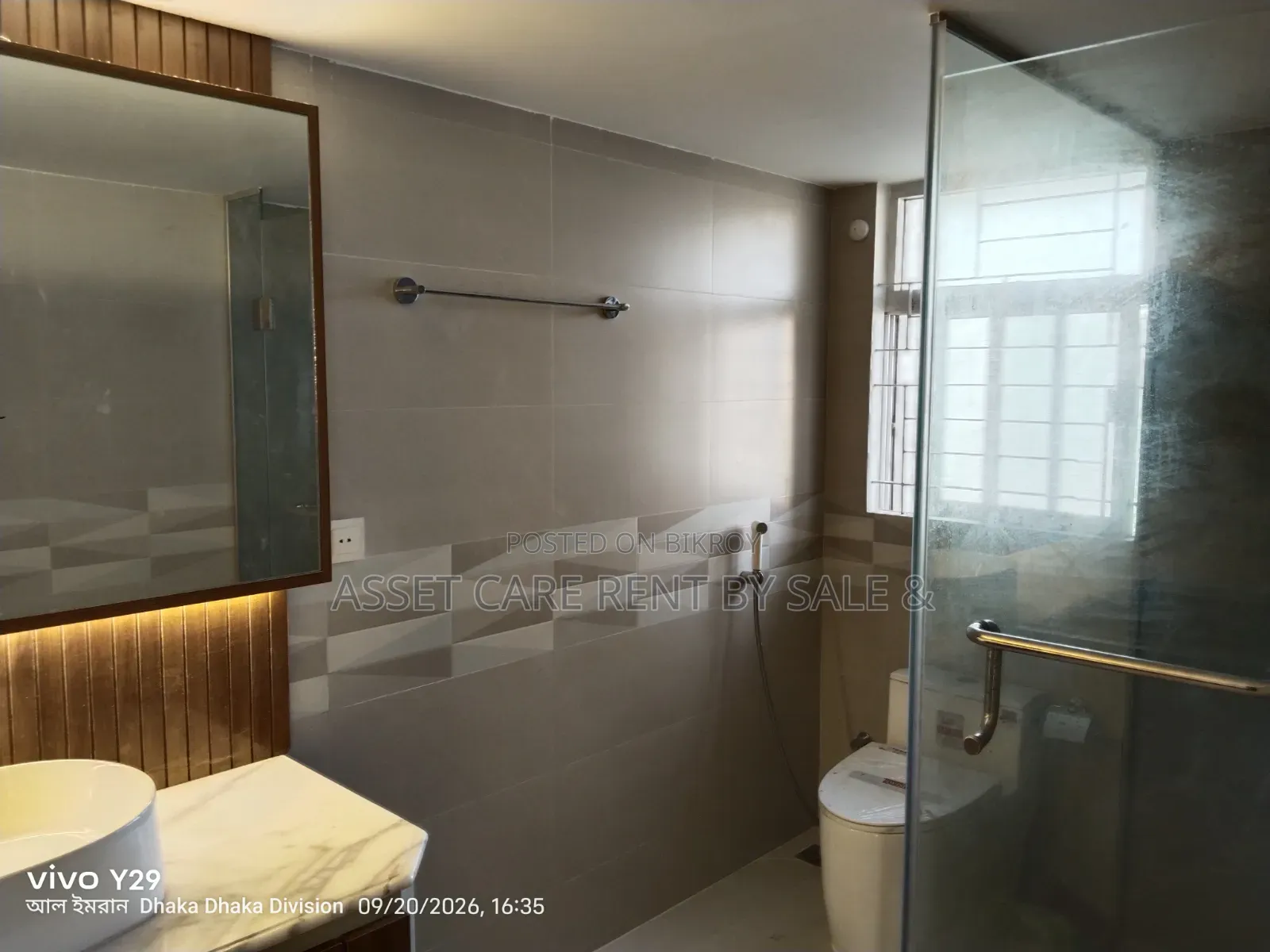 4 Bedroom Apartment in Banani for rent