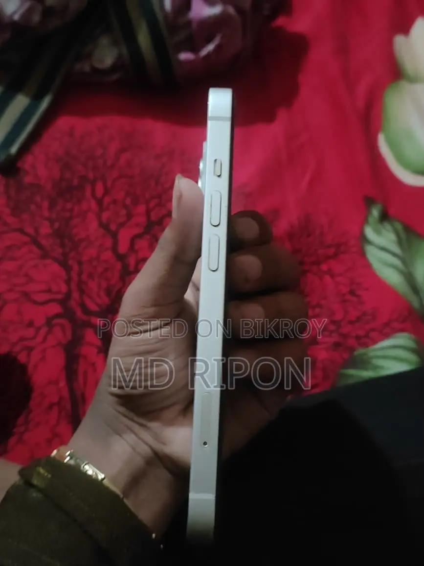 অ্যাপল আইফোন ১৪ ১২৮ জিবি সাদা