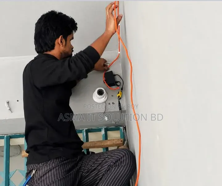 CCTV Camera Service Insulation