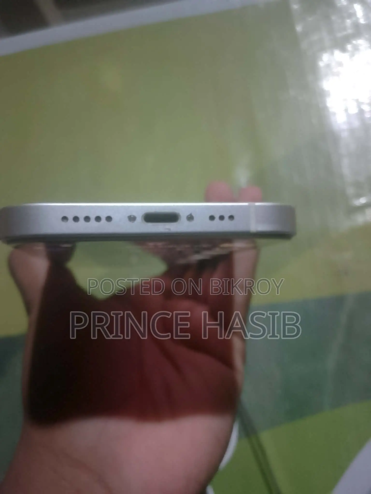 অ্যাপল আইফোন ১২ ১২৮ জিবি হোয়াইট