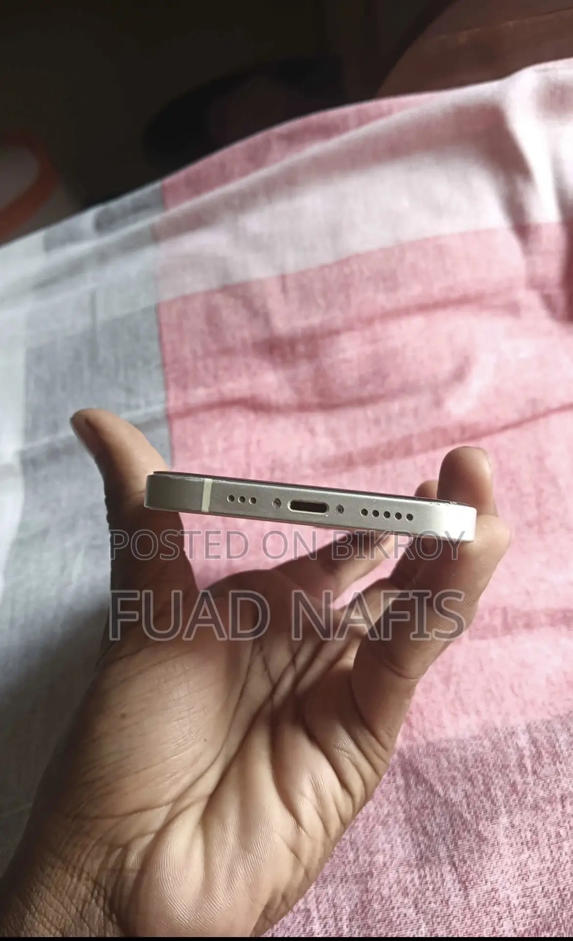 অ্যাপল আইফোন ১২ ১২৮ জিবি সাদা