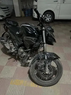 Hero Xtreme 125R 2025 Black