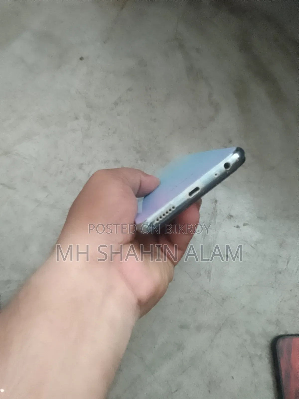 Vivo Y17 256 GB Blue