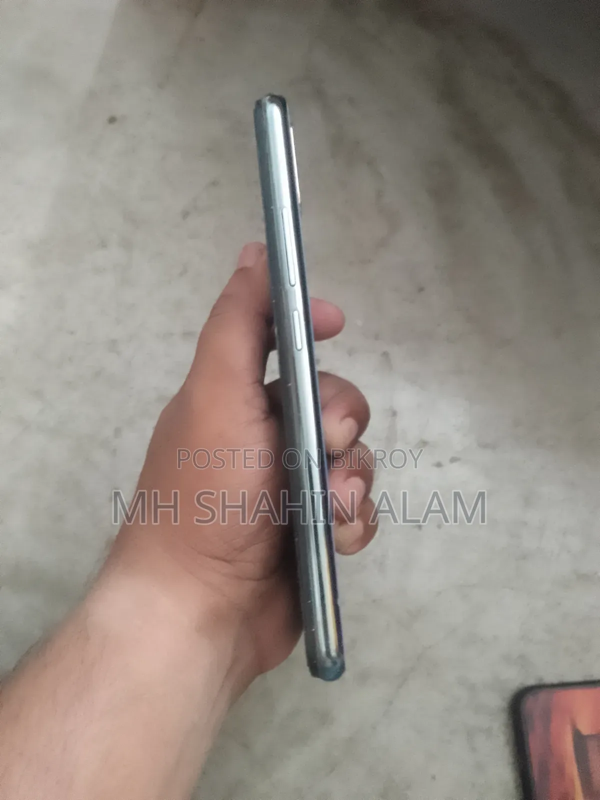 Vivo Y17 256 GB Blue