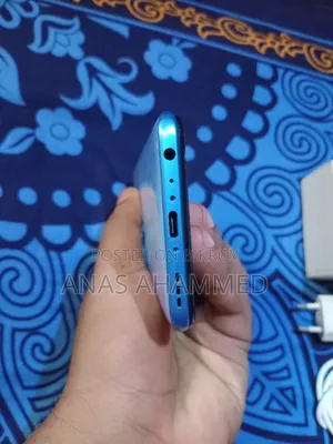 Vivo Y50 128 GB Blue