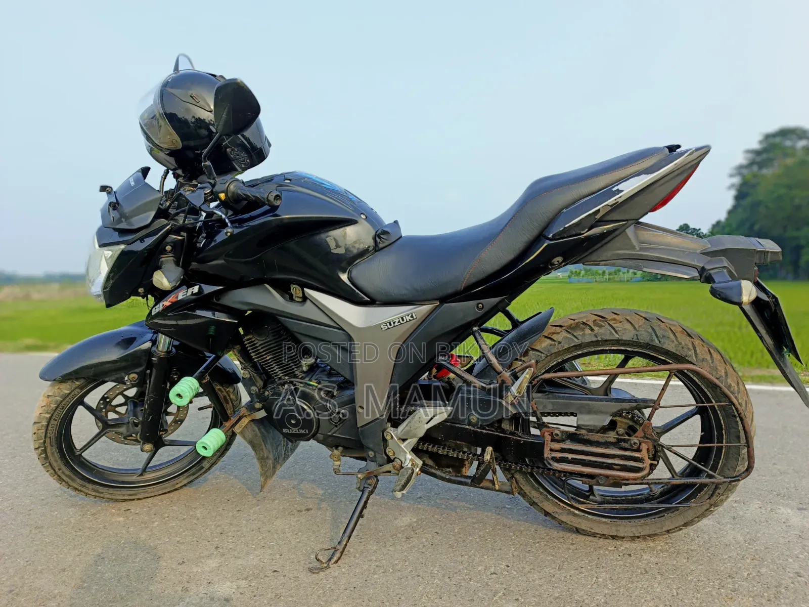 সুজুকি গিক্সার ২০১৫ ব্ল্যাক