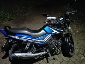 টিভিএস মেট্রো প্লাস ২০২৪ নীল