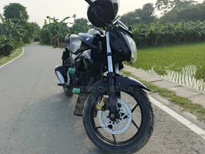 সুজুকি গিক্সার ২০১৫ ব্ল্যাক