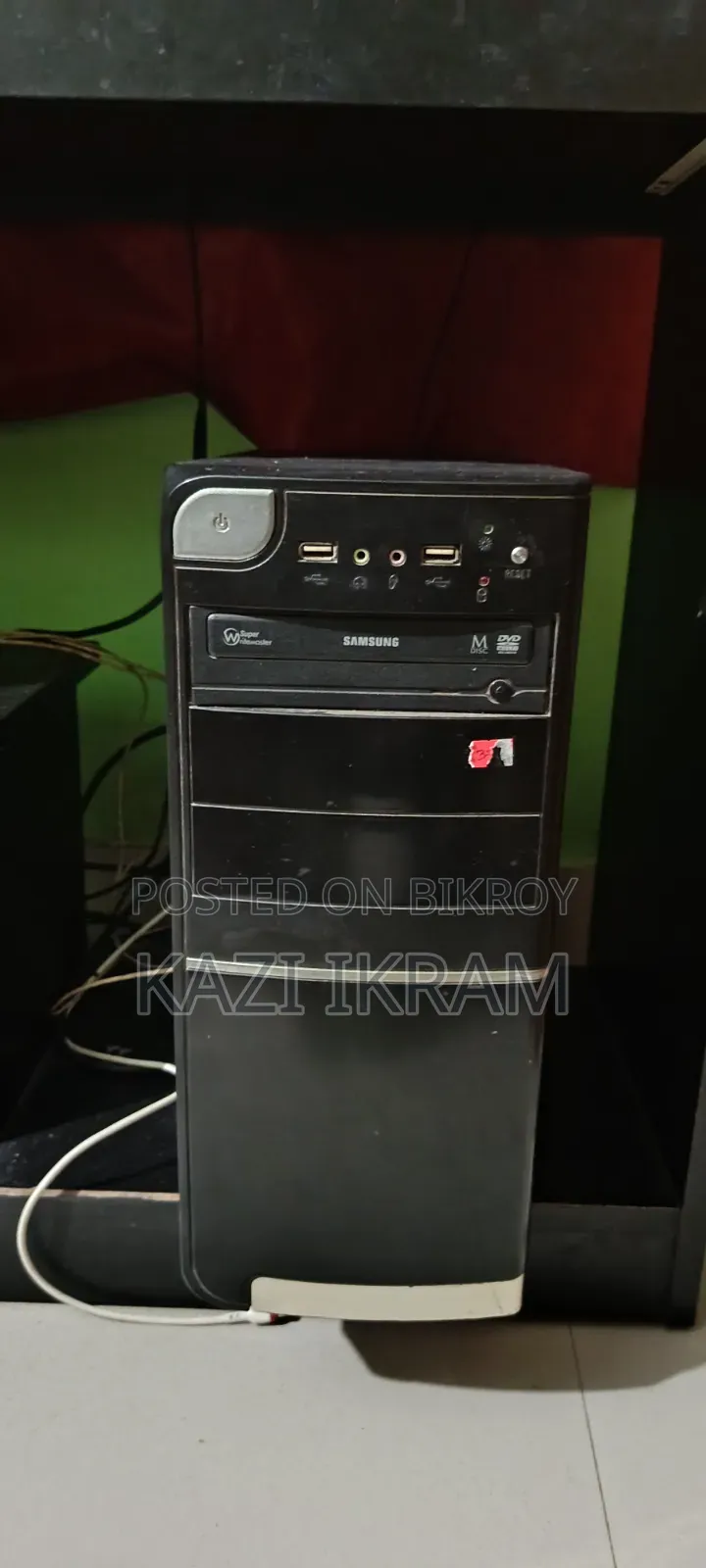 ডেস্কটপ কম্পিউটার গিগাবাইট জিবি-বিকেআই৭টি-৭৫০০ ১২৮জিবি ইন্টেল কোর আই৩ এইচিডি ৫১২জিবি
