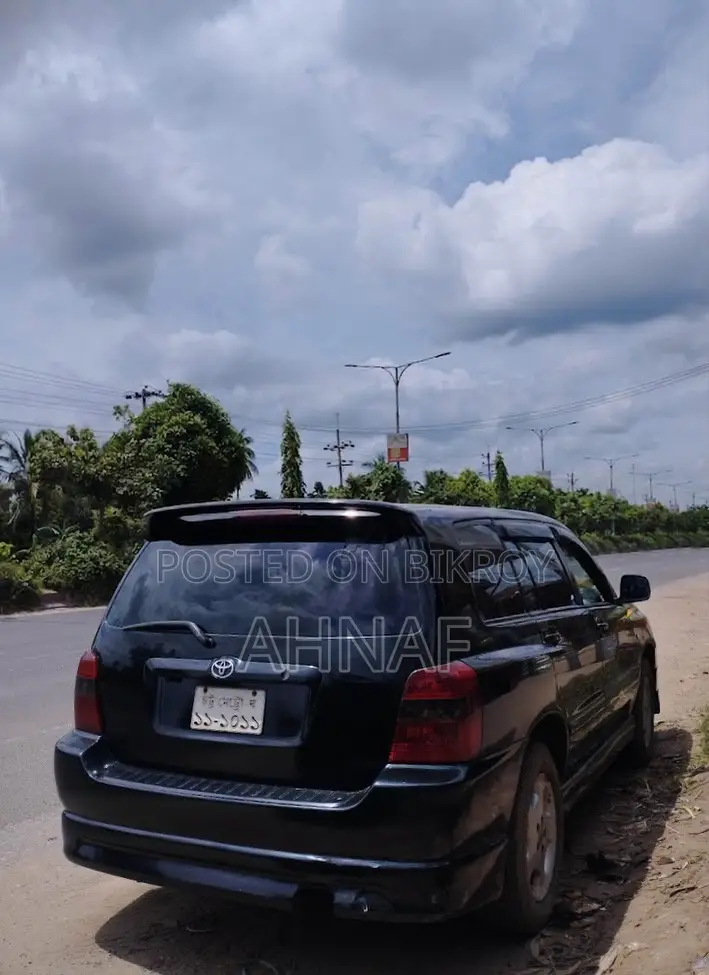 Toyota Kluger 2004 Black