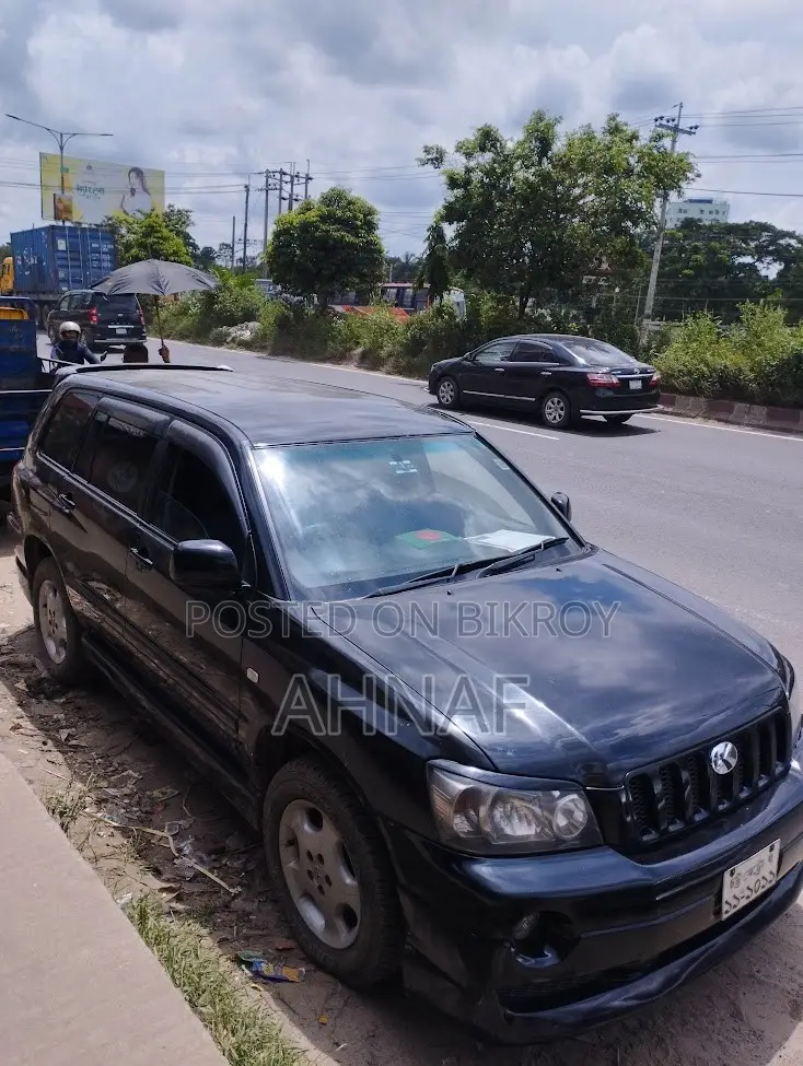 Toyota Kluger 2004 Black