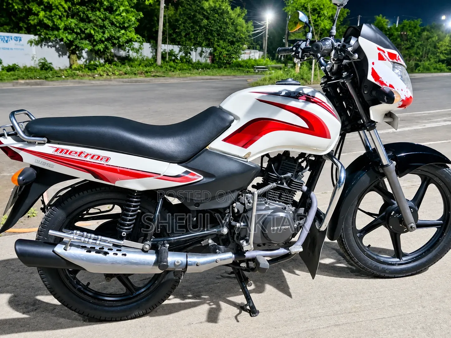 TVS Metro 2018 White
