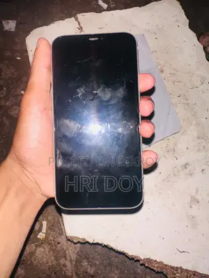 অ্যাপল আইফোন ১১ ১২৮ জিবি হোয়াইট