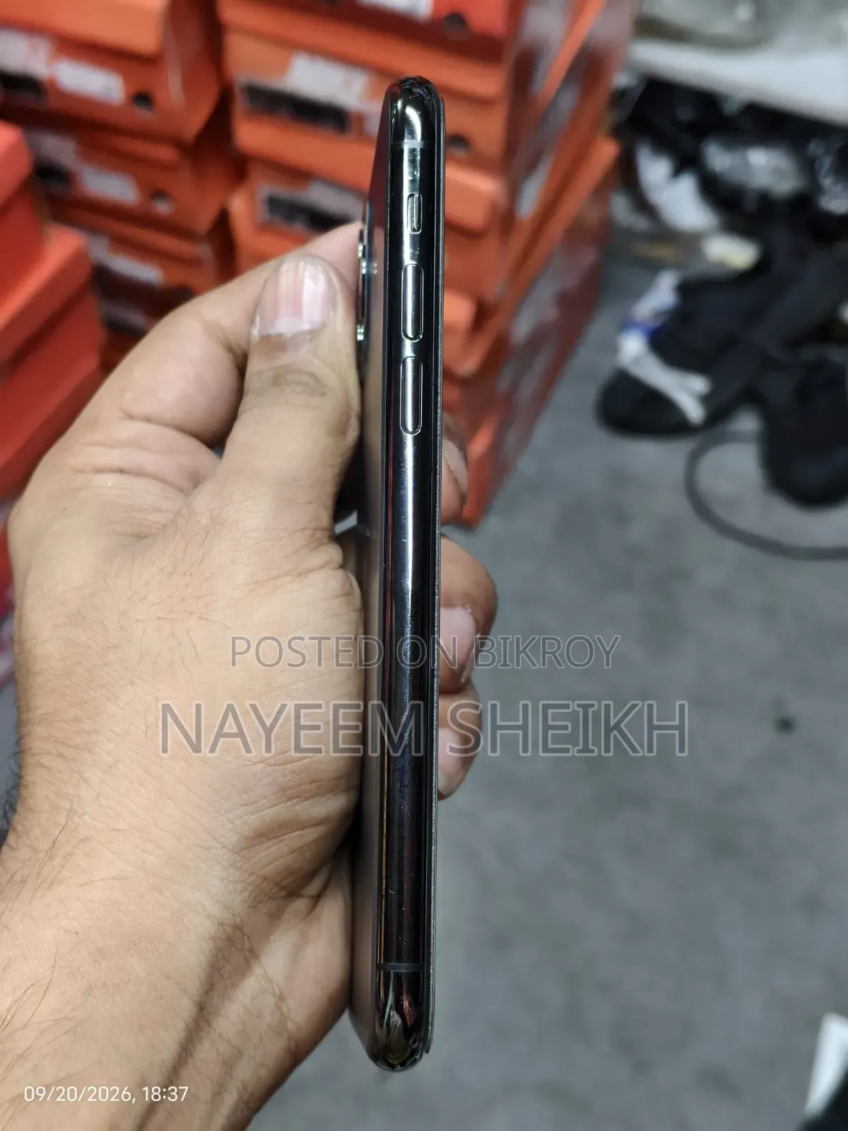 Apple iPhone 11 Pro 64 GB Gray