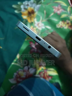 Samsung Galaxy M06 128 GB
