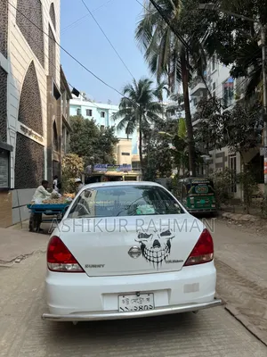 Nissan Sunny 2011 White