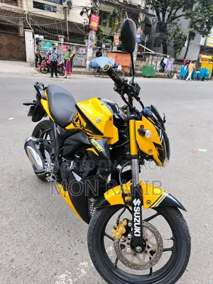 Suzuki Gixxer 2024 Yellow