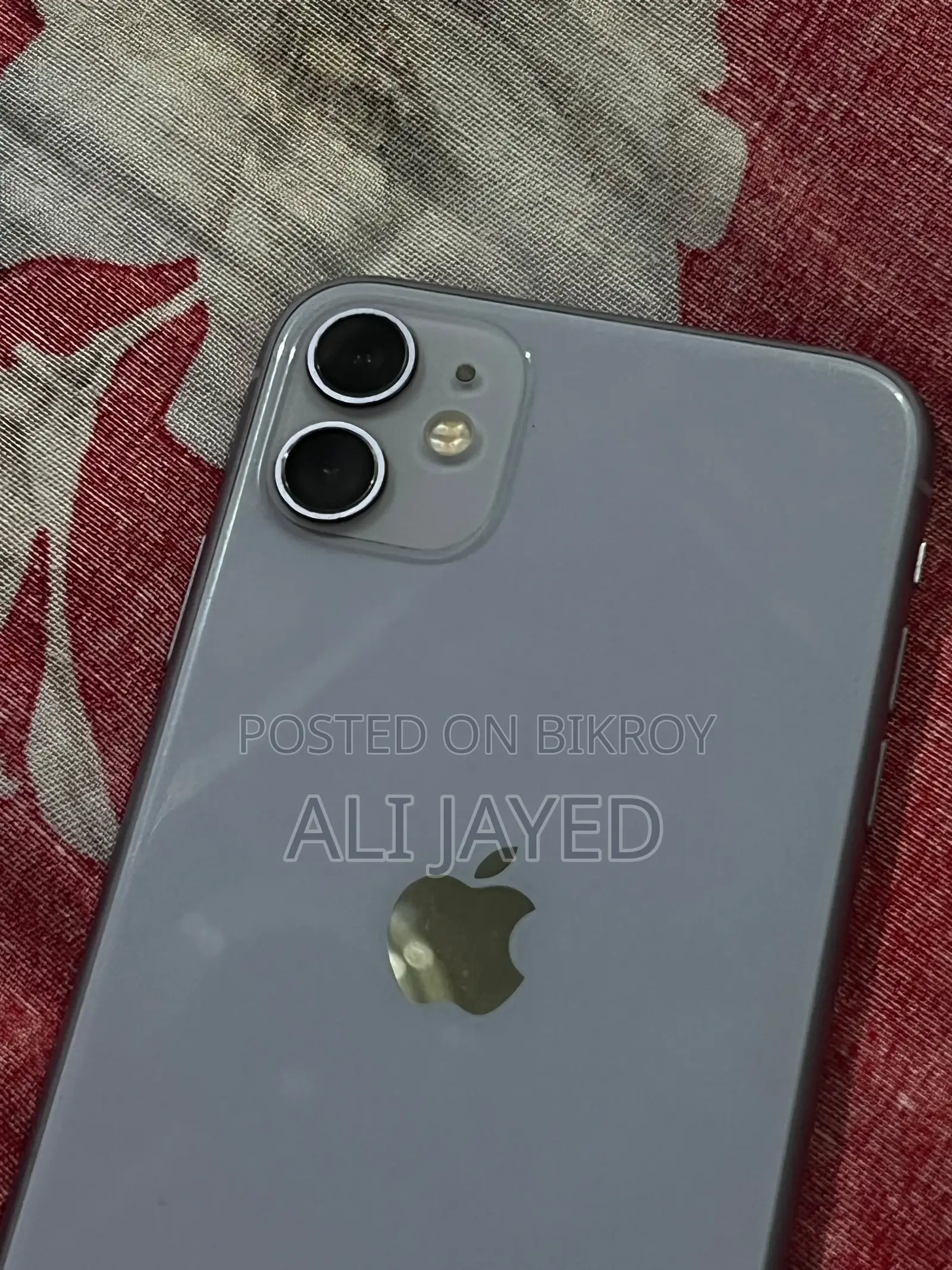 অ্যাপল আইফোন ১১ ৬৪ জিবি পার্পল
